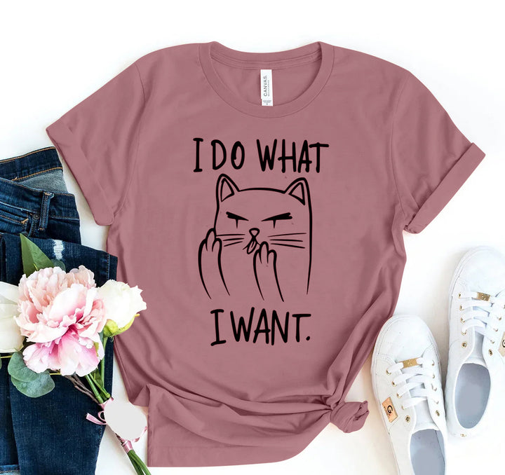 Mauve t-shirt with a cat graphic and &